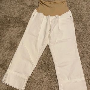 Motherhood maternity capri pants medium.